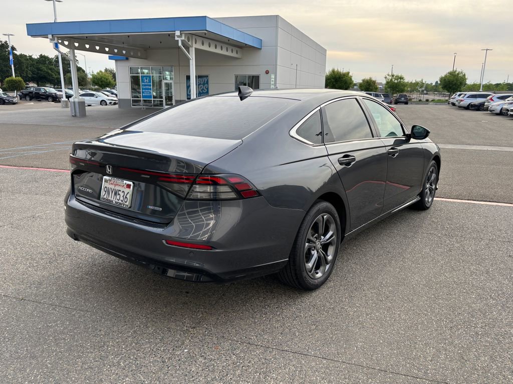 Used 2024 Honda Accord EX-L image 5