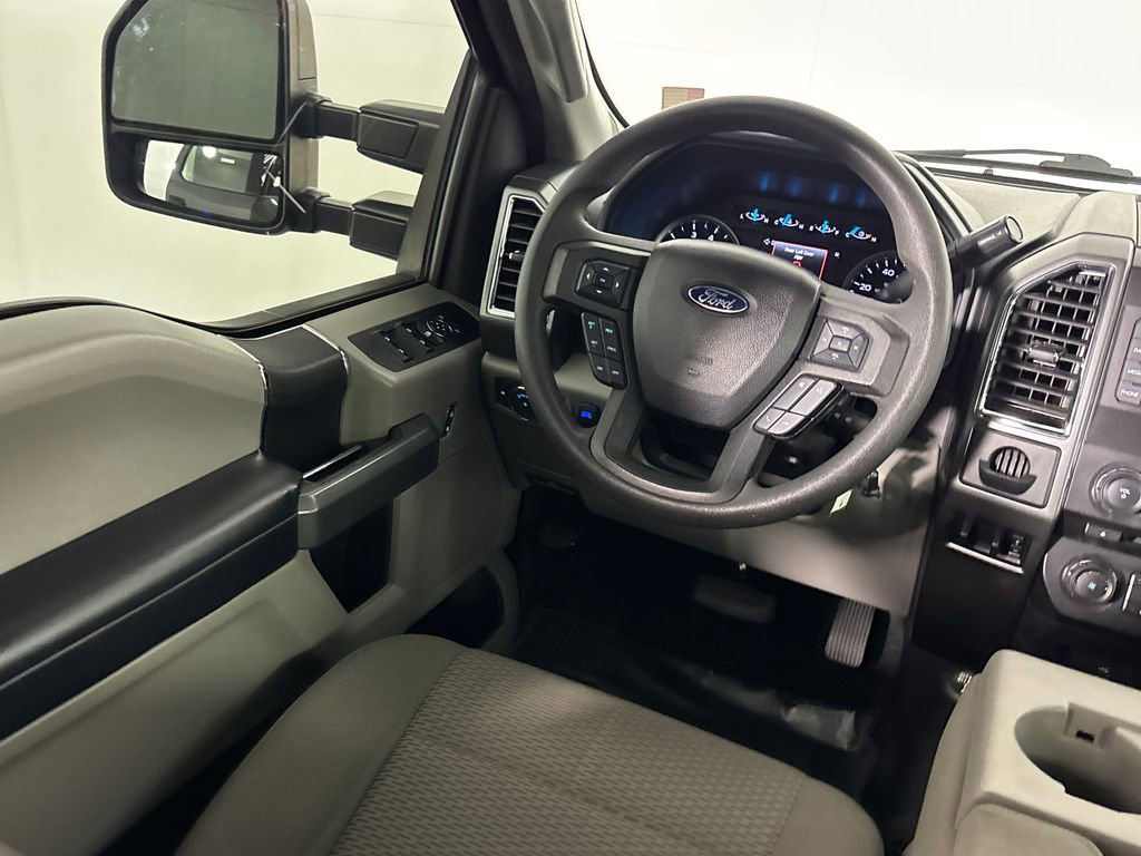 Used 2017 Ford F250 XLT image 28