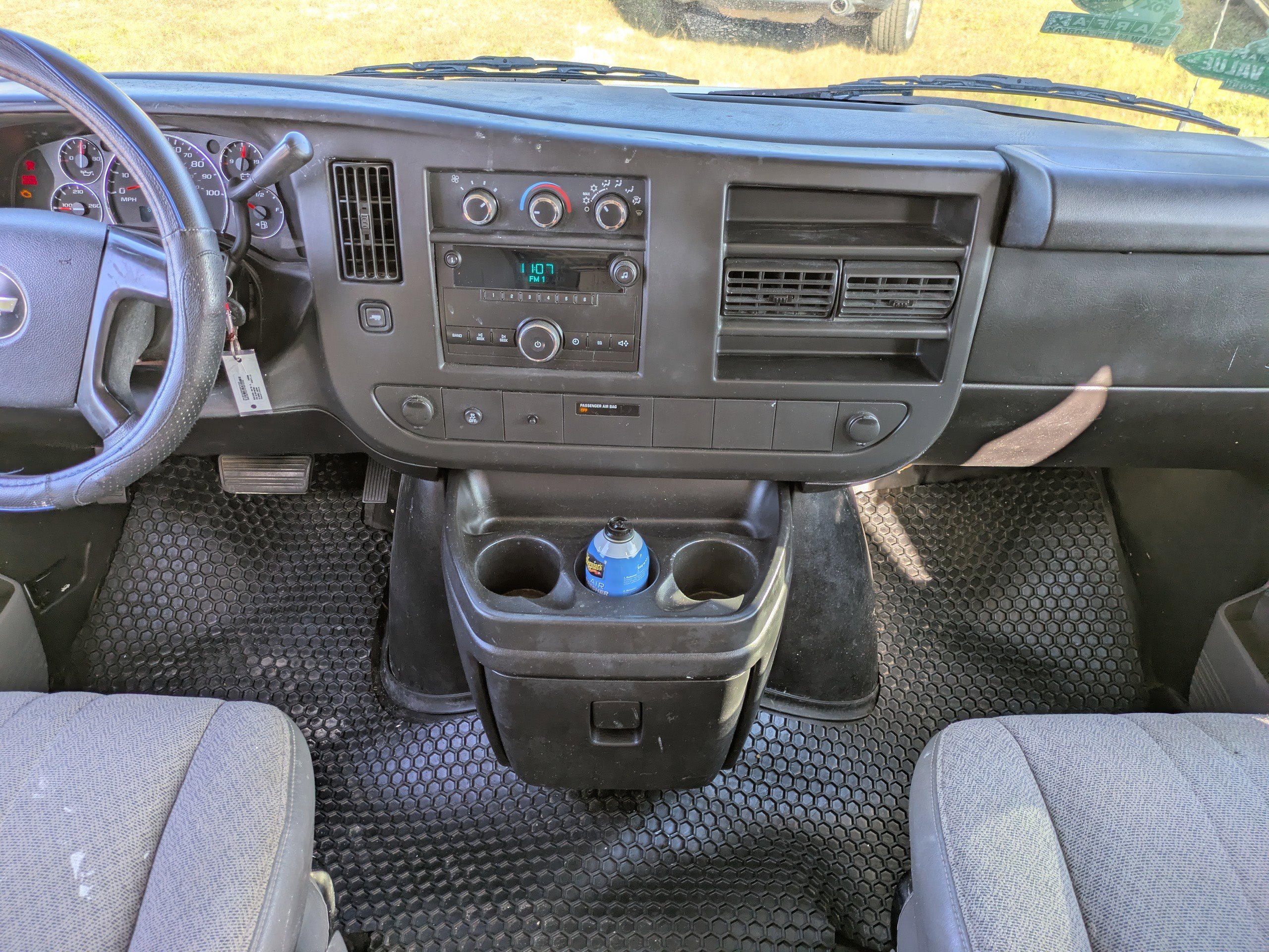 Used 2014 Chevrolet Express 1500 image 14