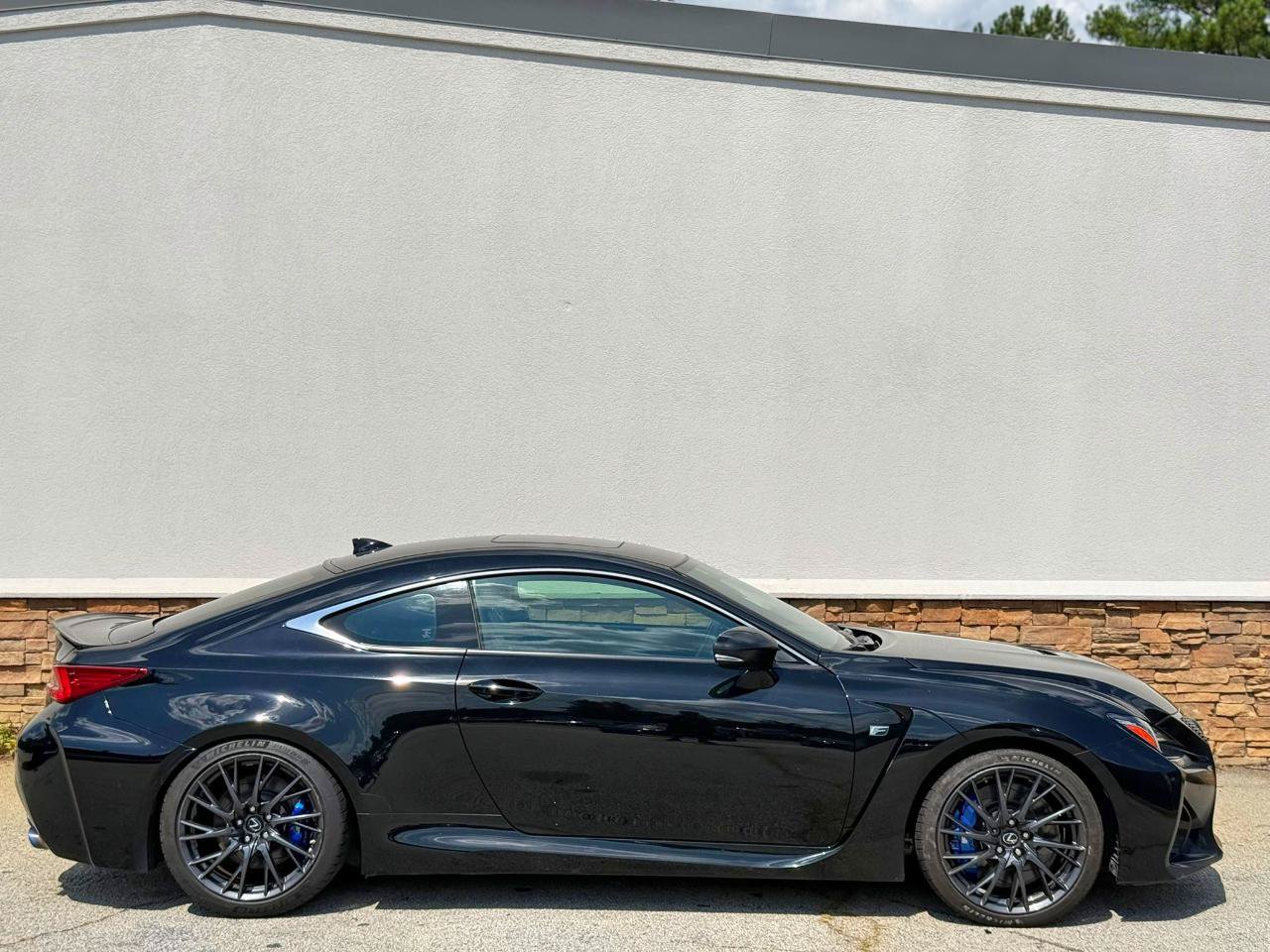 Used 2015 Lexus RC F w/ Premium Package RWD image 11
