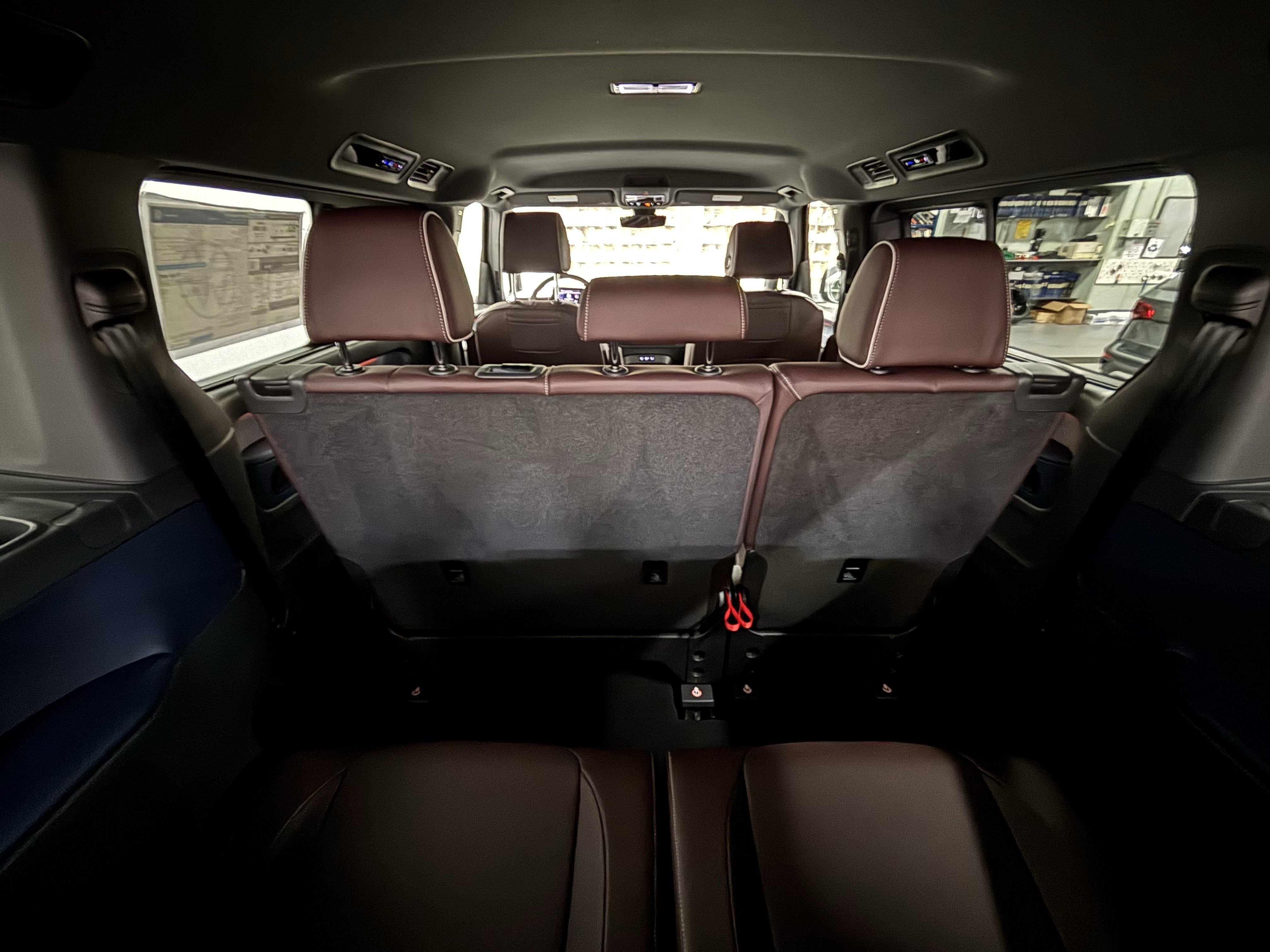 New 2025 Volkswagen ID. Buzz Pro S image 29