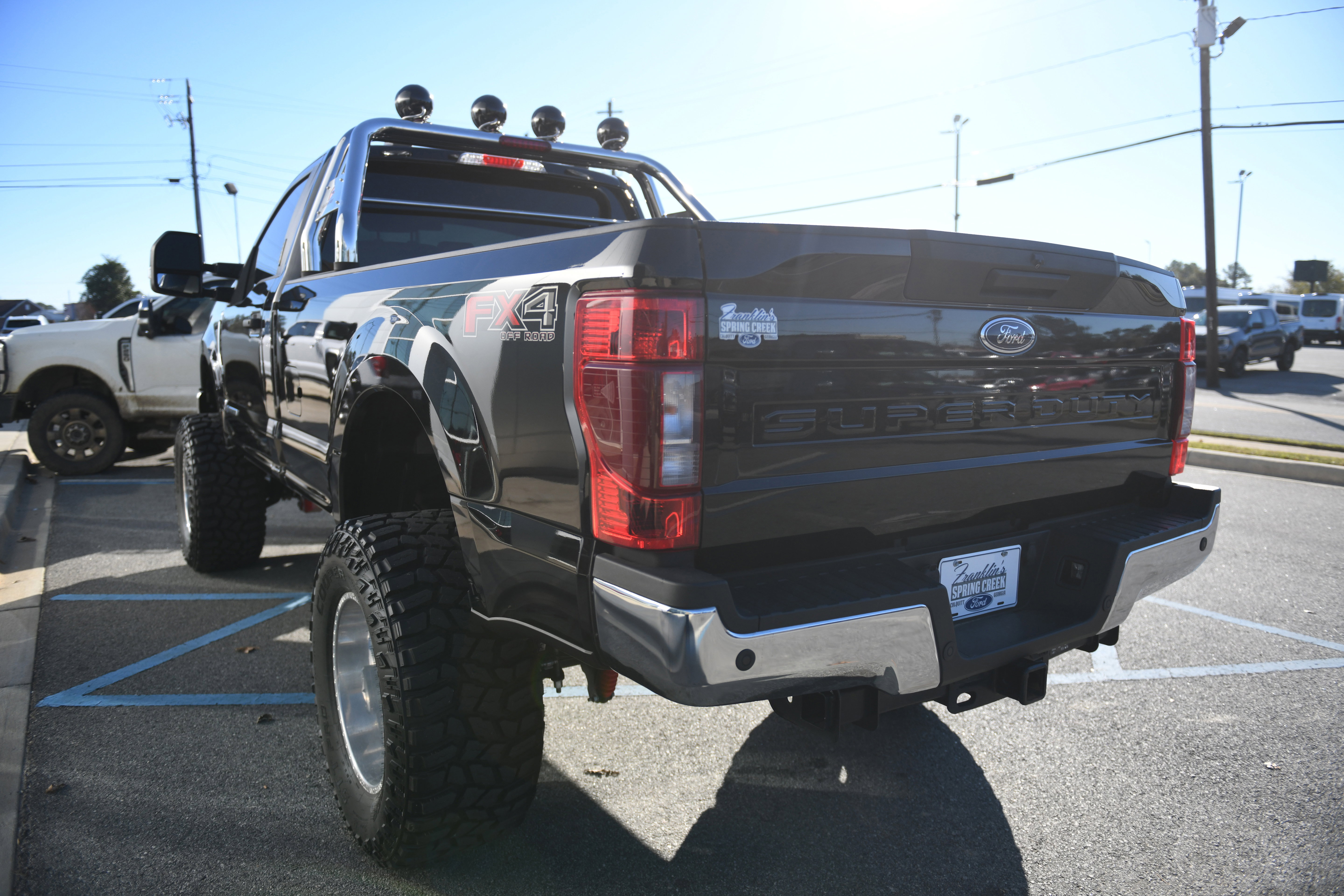 Used 2022 Ford F350 XLT w/ XLT Value Package image 7