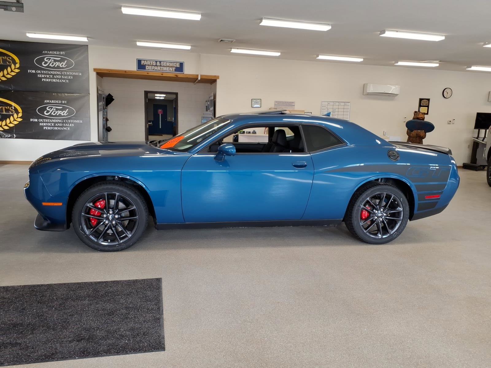 Used 2023 Dodge Challenger GT w/ Plus Package image 2