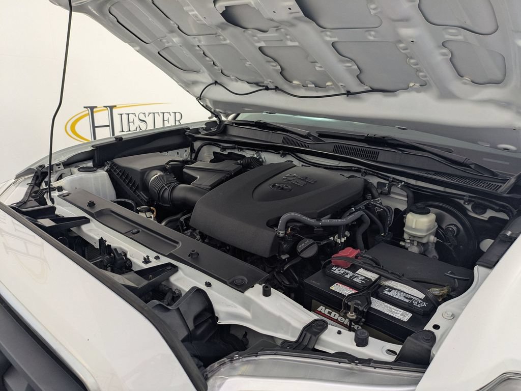 Used 2021 Toyota Tacoma SR5 RWD image 37