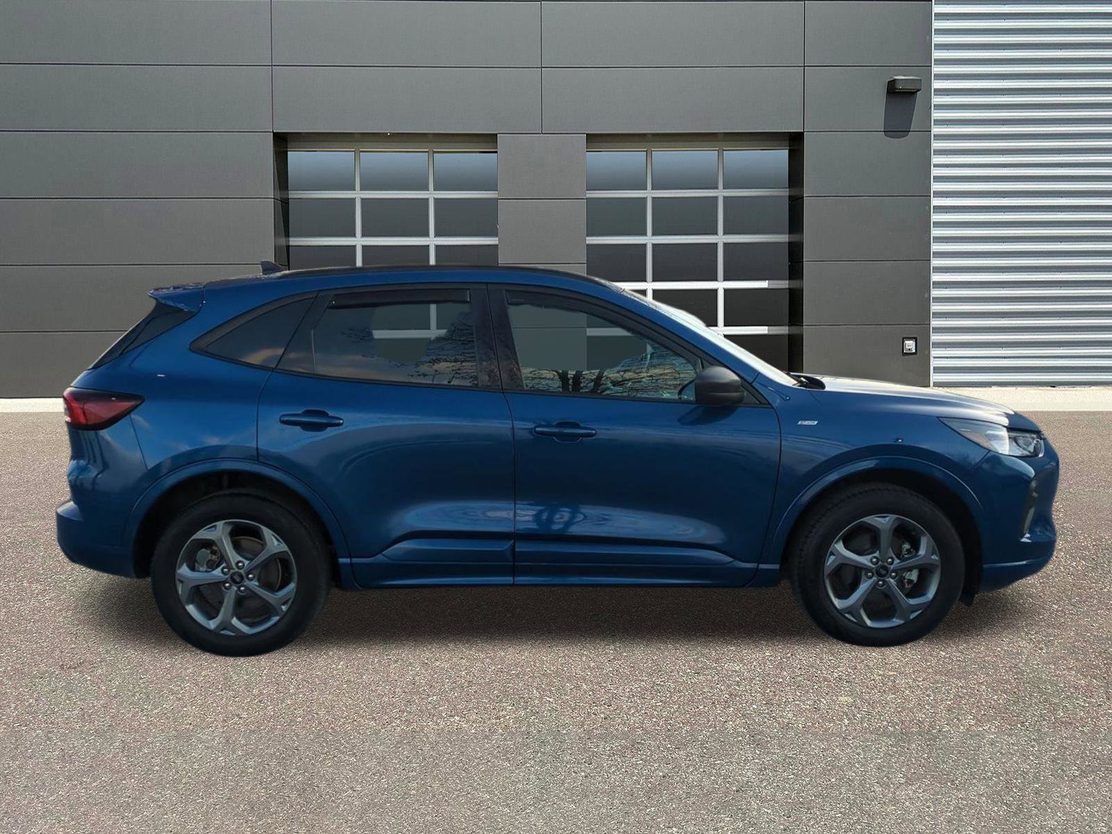 Used 2023 Ford Escape ST-Line w/ Tech Pack #1 image 8