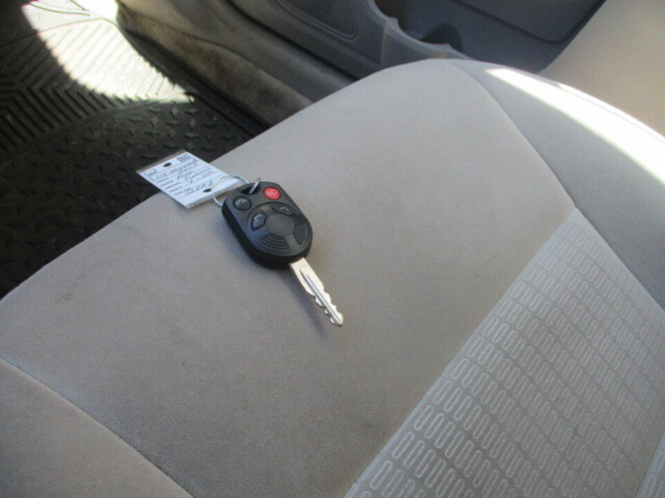 Used 2007 Ford Fusion S image 30