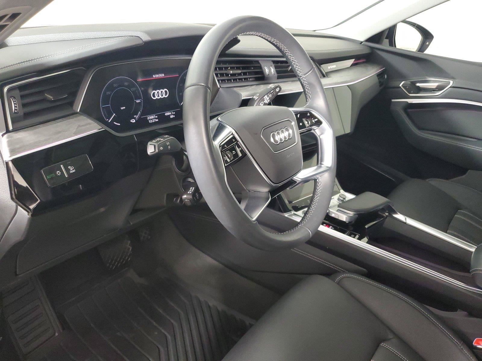 Certified 2024 Audi Q8 e-tron Prestige w/ Prestige Package AWD/4WD image 21