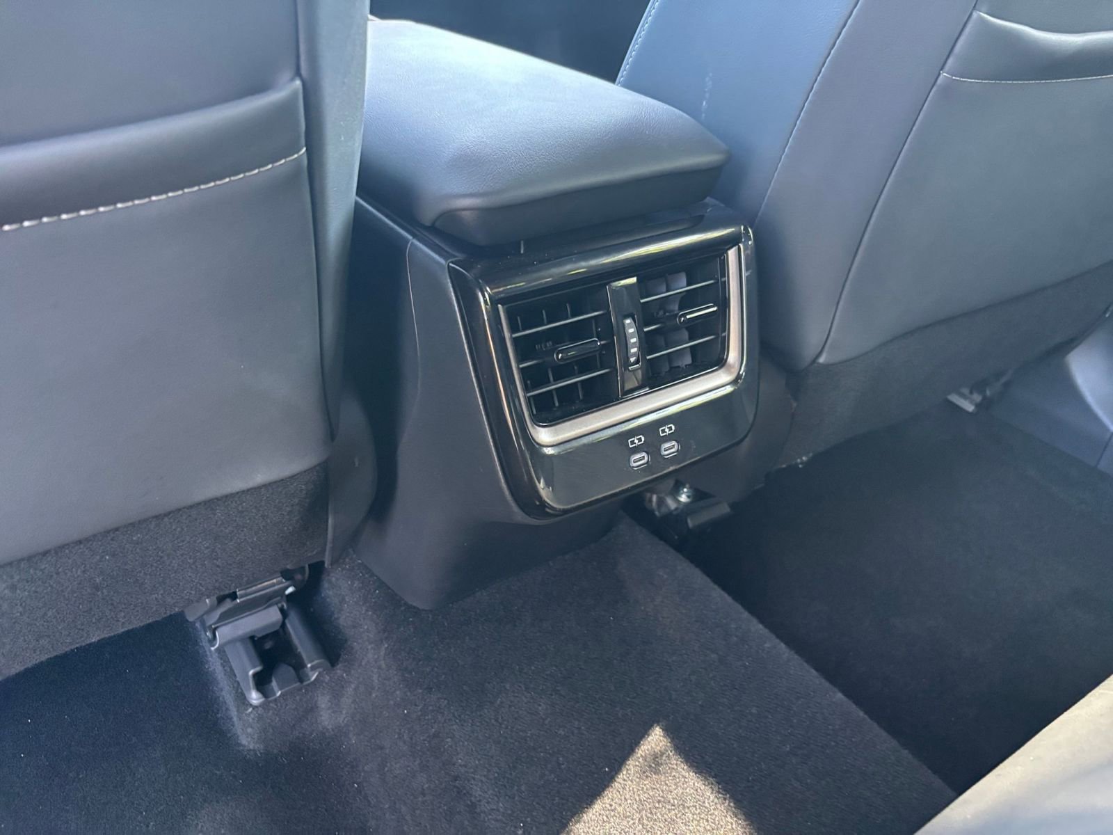 Used 2025 Toyota Crown XLE image 24