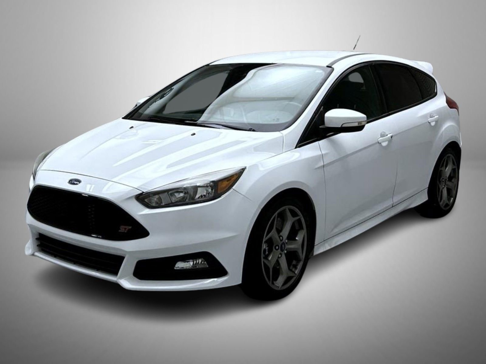 Used 2017 Ford Focus ST image 1