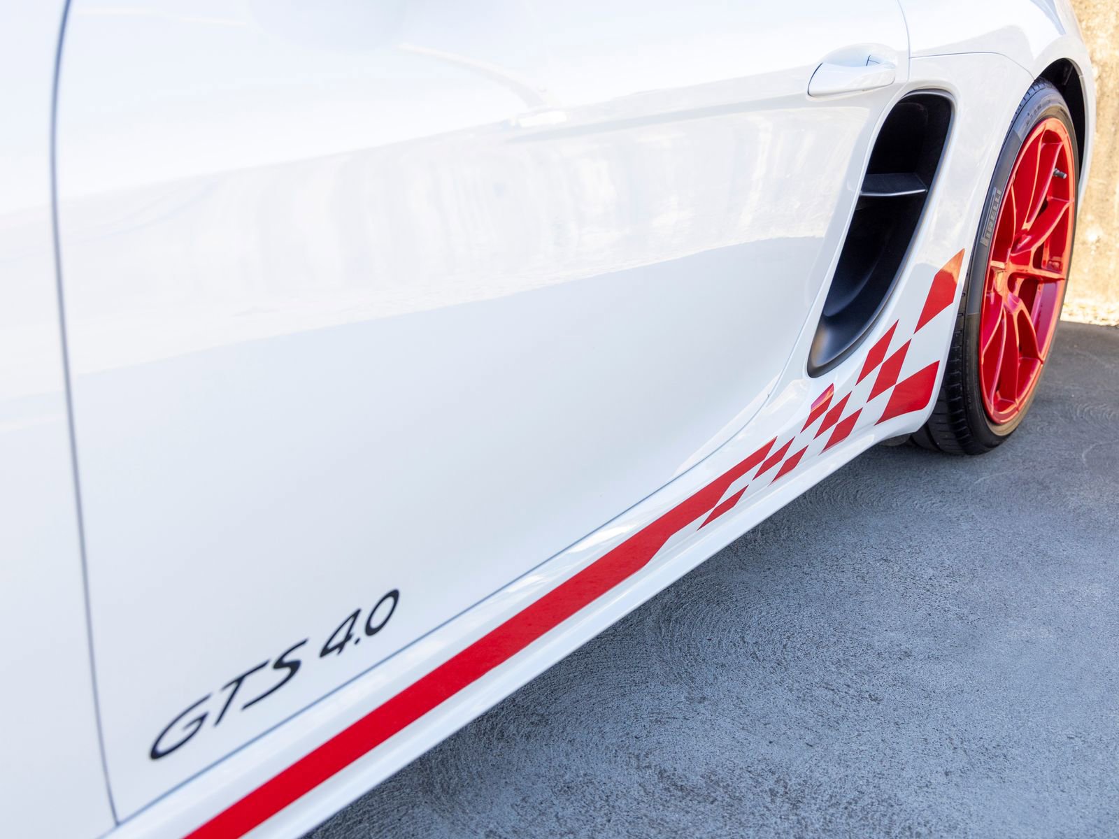 Certified 2022 Porsche 718 Cayman GTS image 20