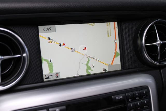 Used 2014 Mercedes-Benz SLK 250 image 24