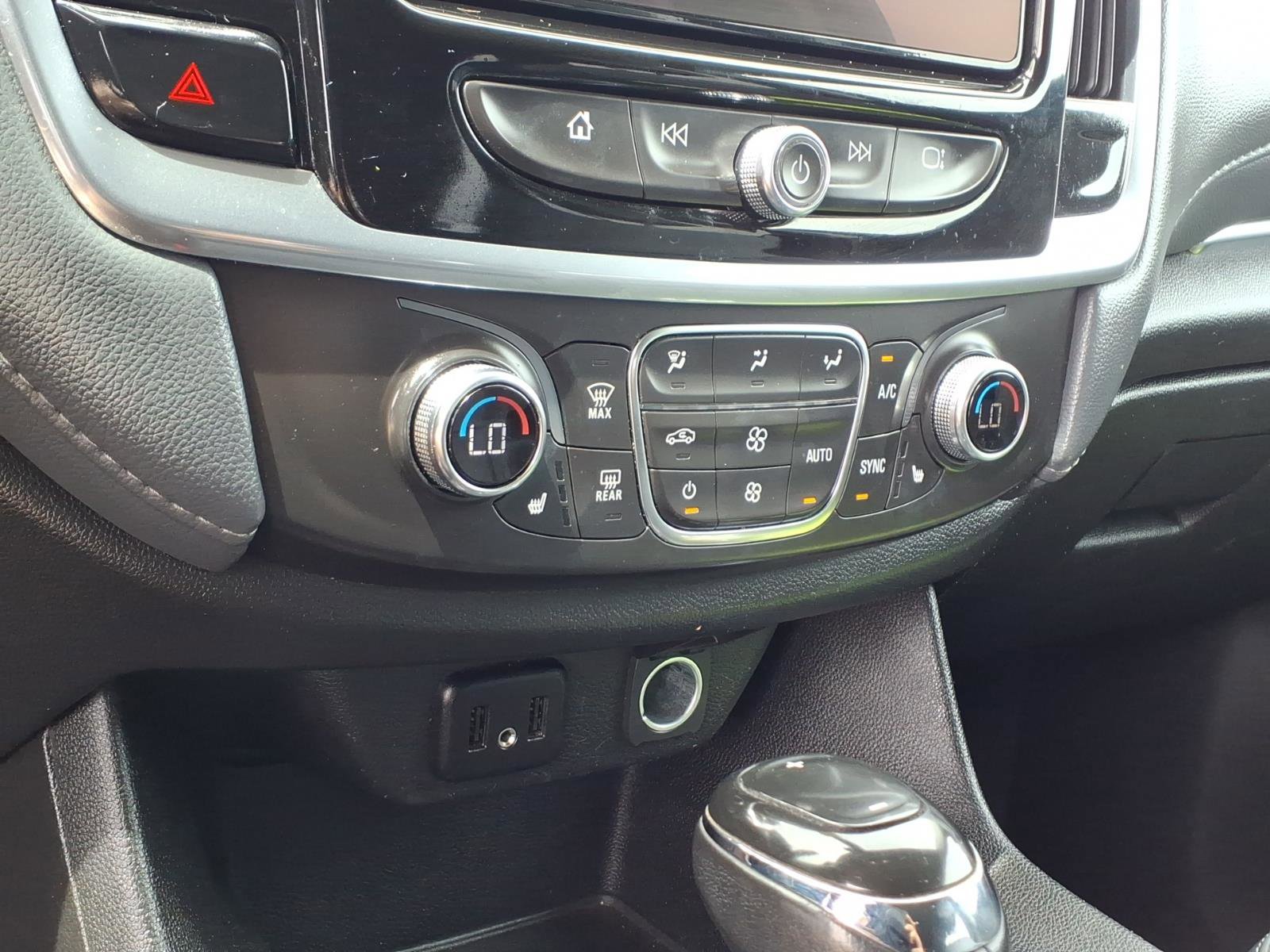 Used 2019 Chevrolet Traverse LT AWD/4WD image 13