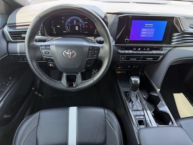 Used 2025 Toyota Camry SE w/ Convenience Package FWD image 11