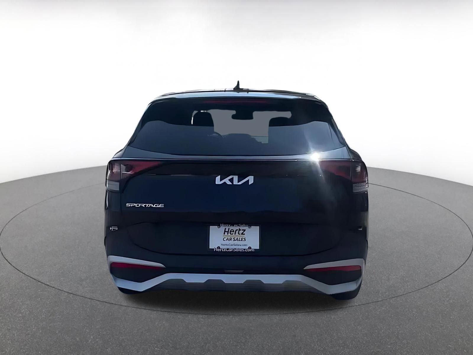 Used 2025 Kia Sportage LX image 12