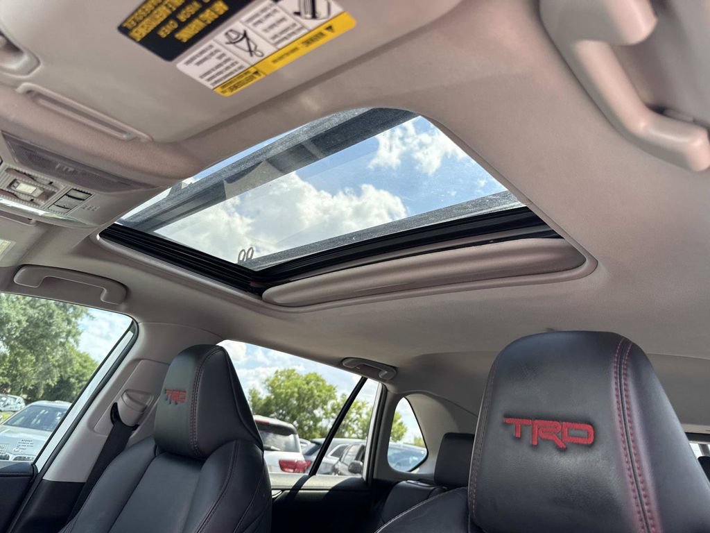 Used 2020 Toyota RAV4 TRD Off-Road AWD/4WD image 25