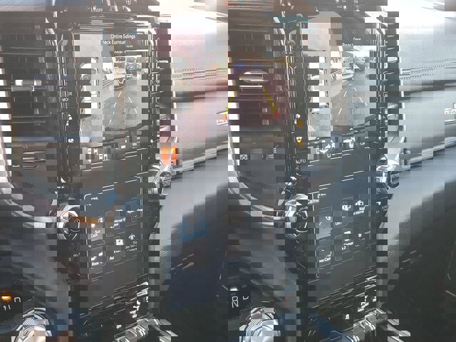 Used 2023 RAM 1500 Laramie image 25