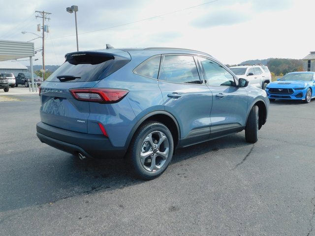 New 2026 Ford Escape ST-Line w/ Cold Weather Package image 9