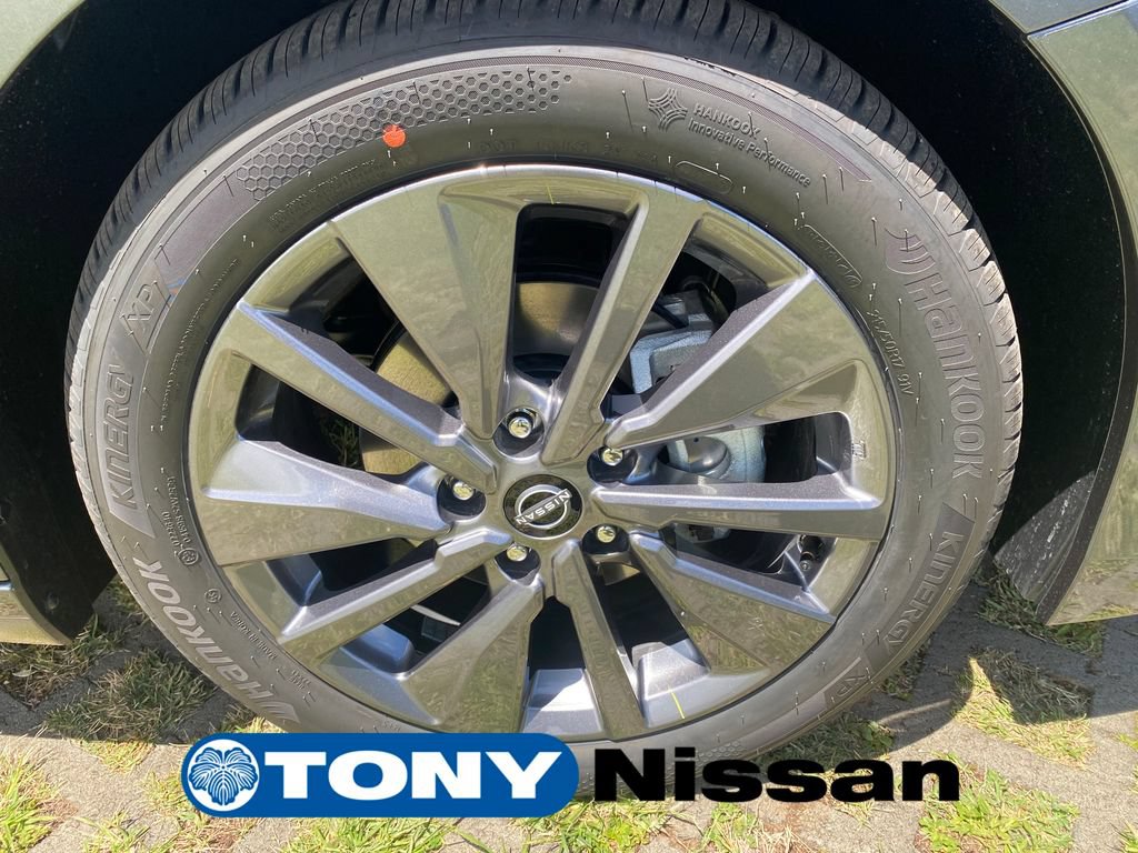 New 2026 Nissan Sentra SV FWD image 27