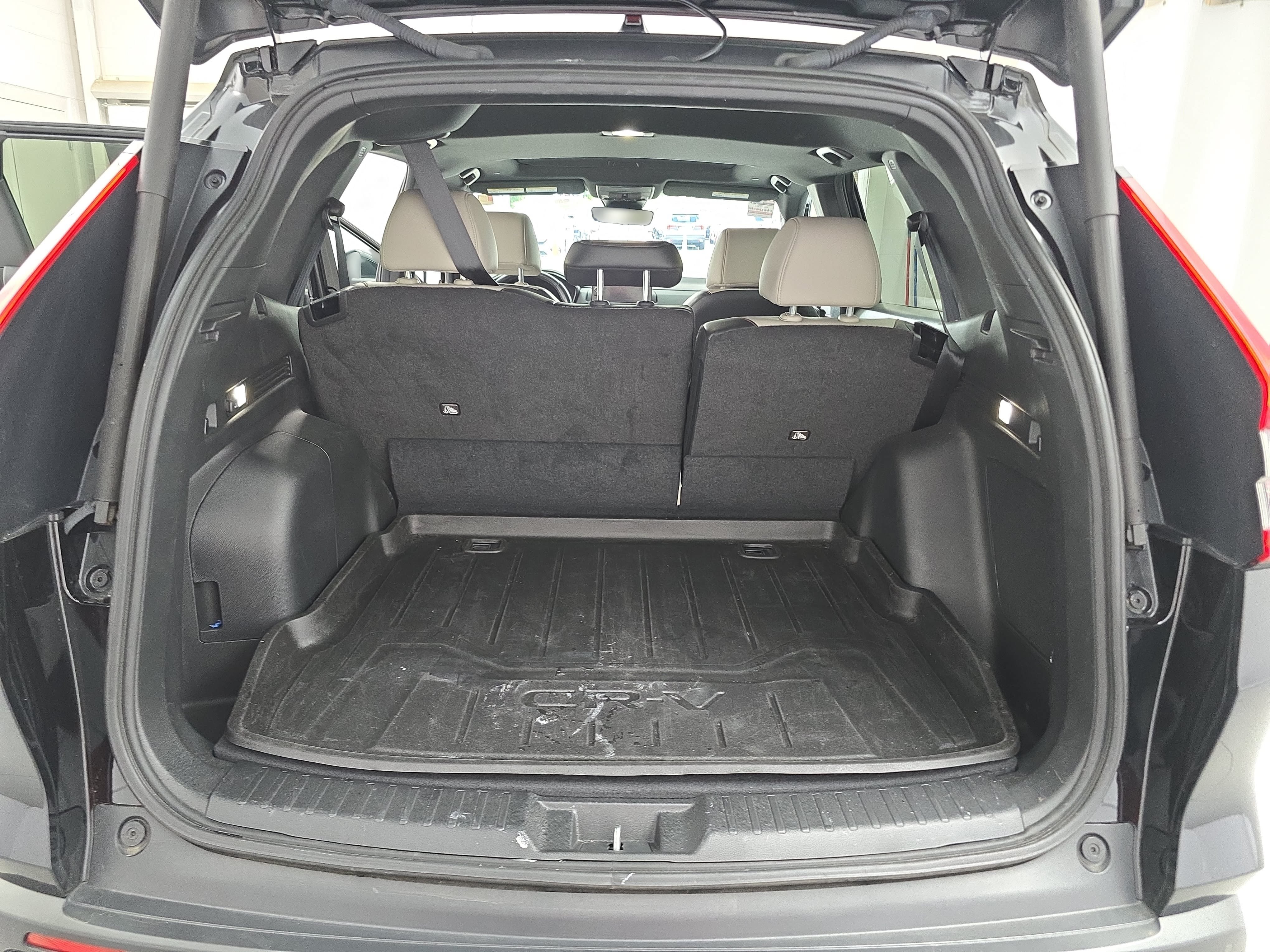 Used 2023 Honda CR-V Sport Touring image 12