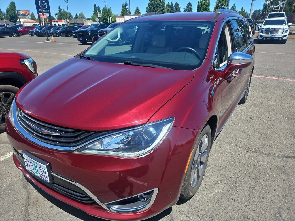 Used 2018 Chrysler Pacifica Limited