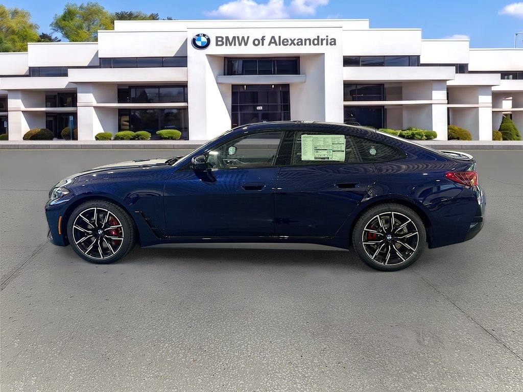New 2026 BMW 430i xDrive w/ M Sport Package AWD/4WD image 4
