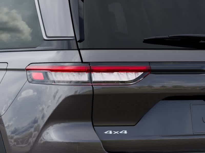 New 2026 Jeep Grand Cherokee Limited AWD/4WD image 9