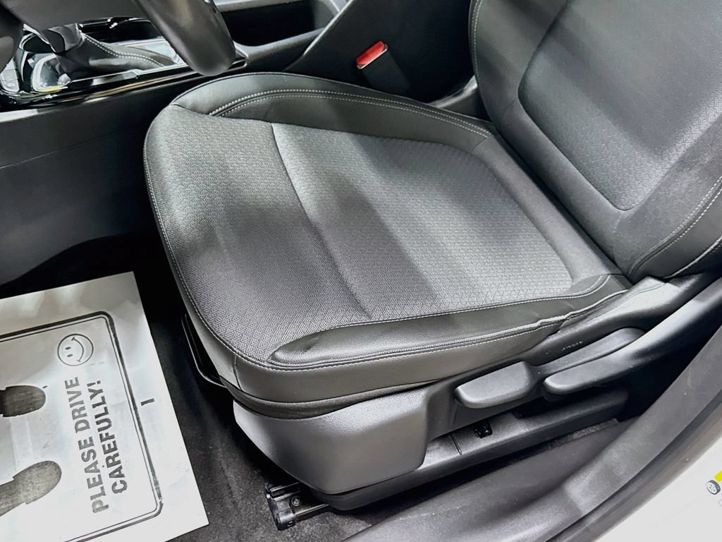 Used 2024 Buick Encore GX Preferred FWD image 18