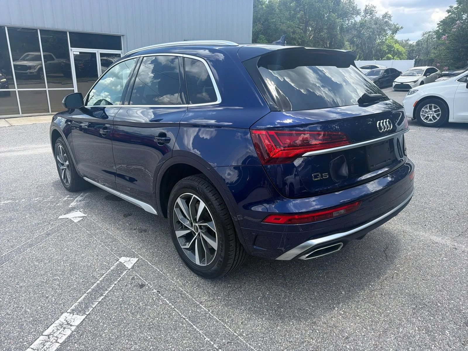 Used 2024 Audi Q5 2.0T Premium Plus AWD/4WD image 9