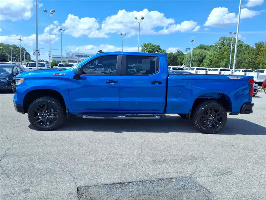 Used 2023 Chevrolet Silverado 1500 LT Trail Boss AWD/4WD image 7