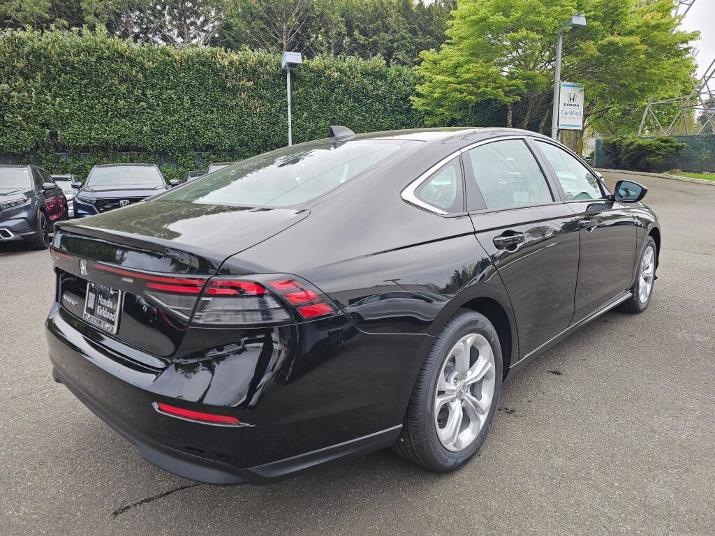 New 2026 Honda Accord LX image 7