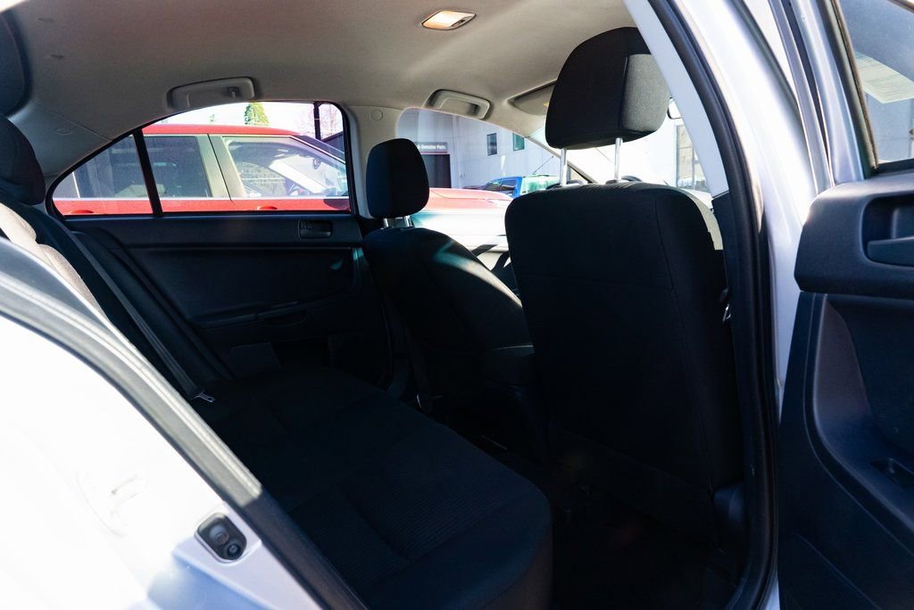 Used 2014 Mitsubishi Lancer ES image 20