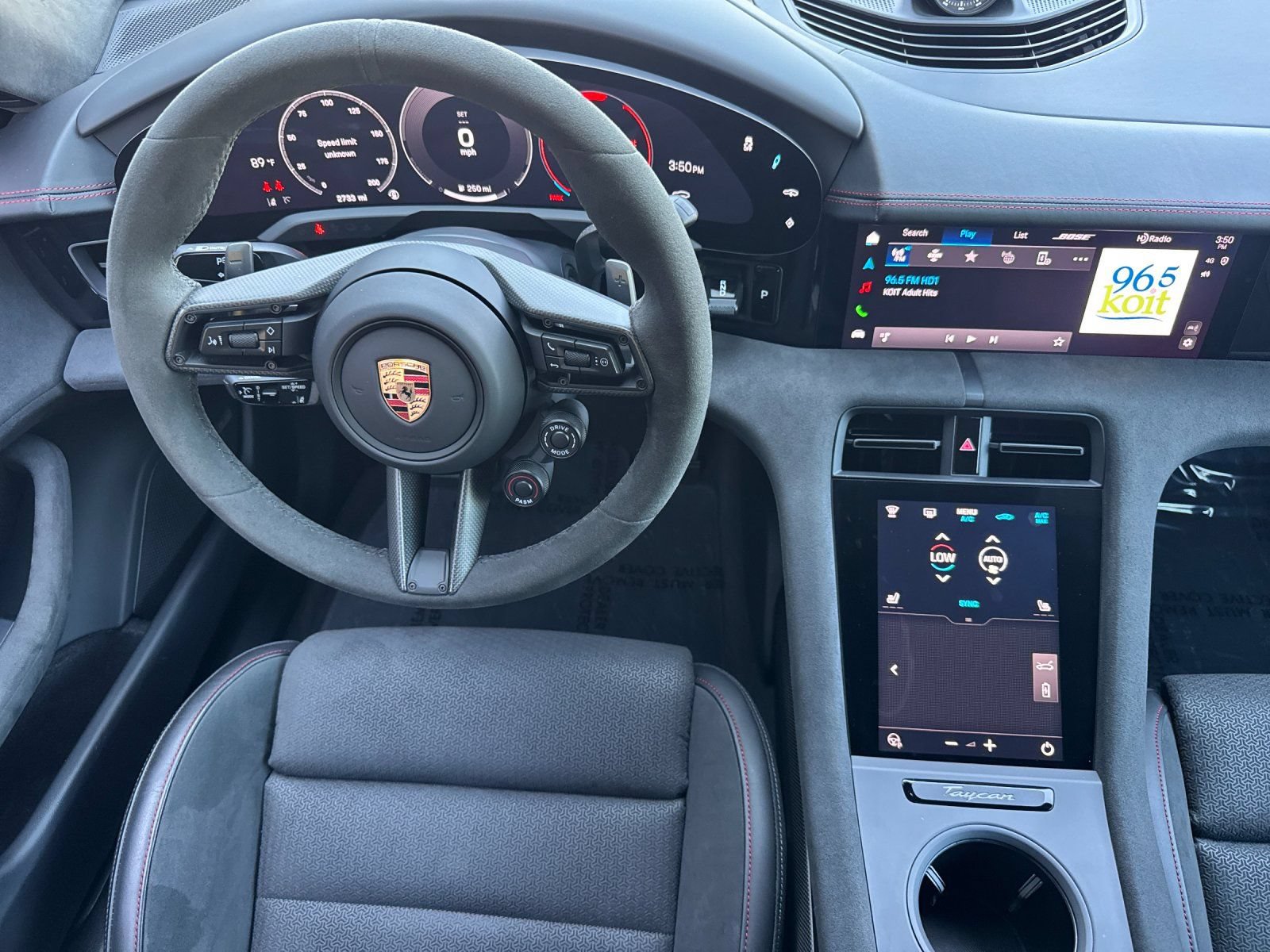 Certified 2025 Porsche Taycan GTS AWD/4WD image 15