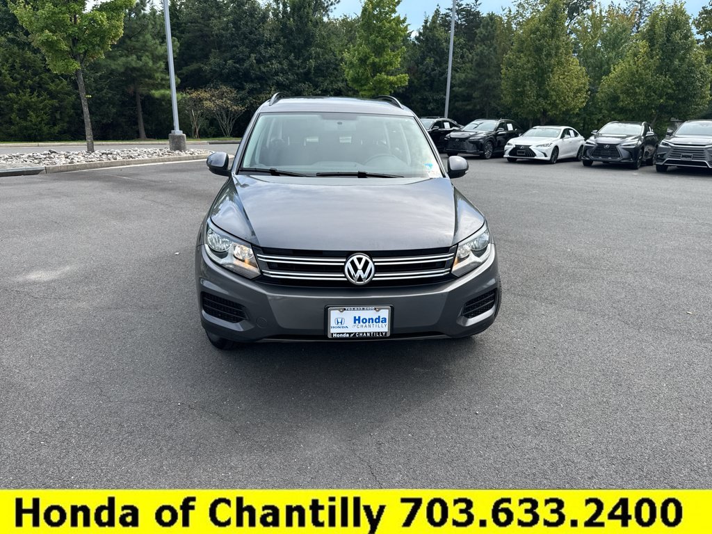 Used 2018 Volkswagen Tiguan Limited AWD/4WD image 2