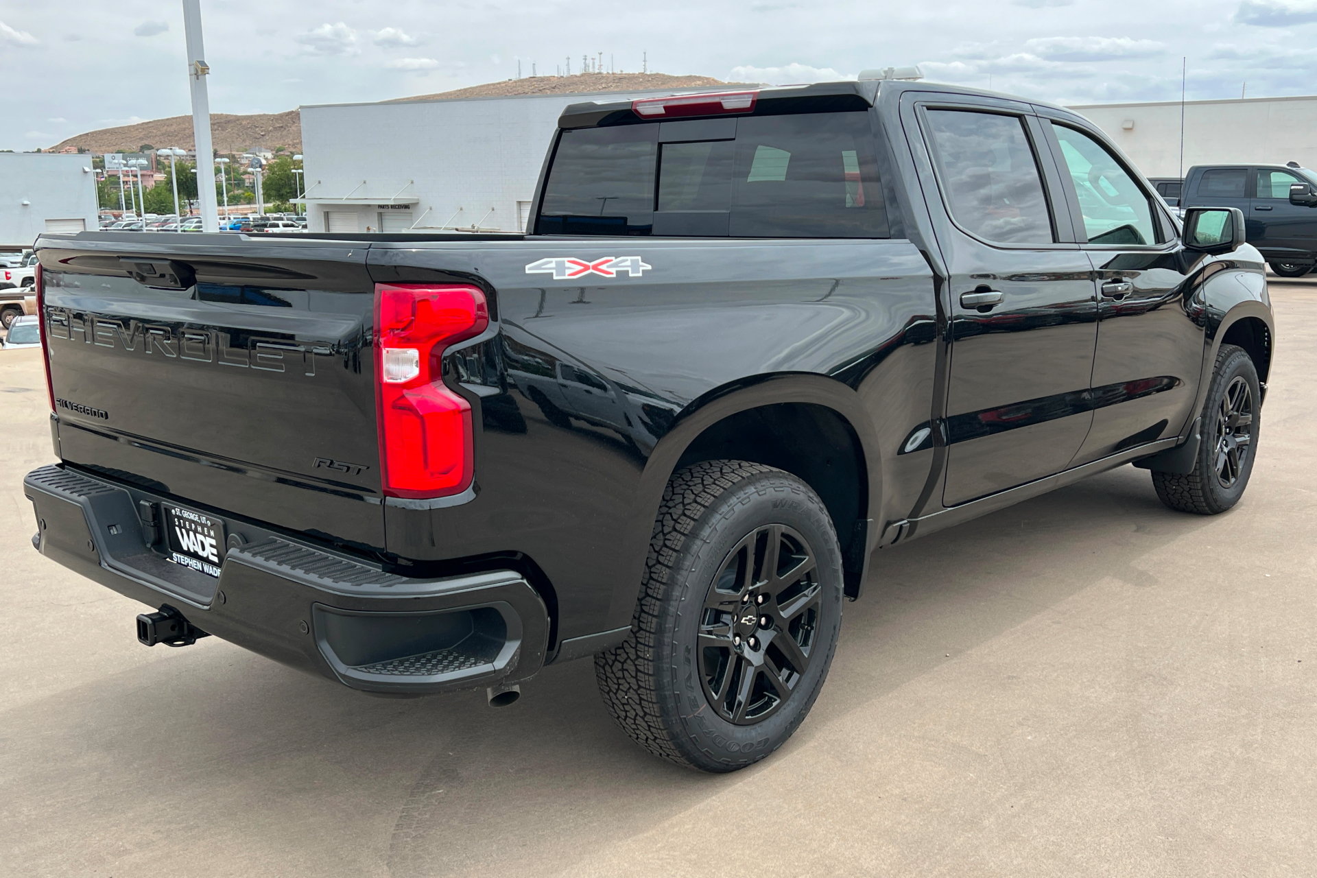 New 2026 Chevrolet Silverado 1500 RST w/ RST All Star Premium Package AWD/4WD image 6