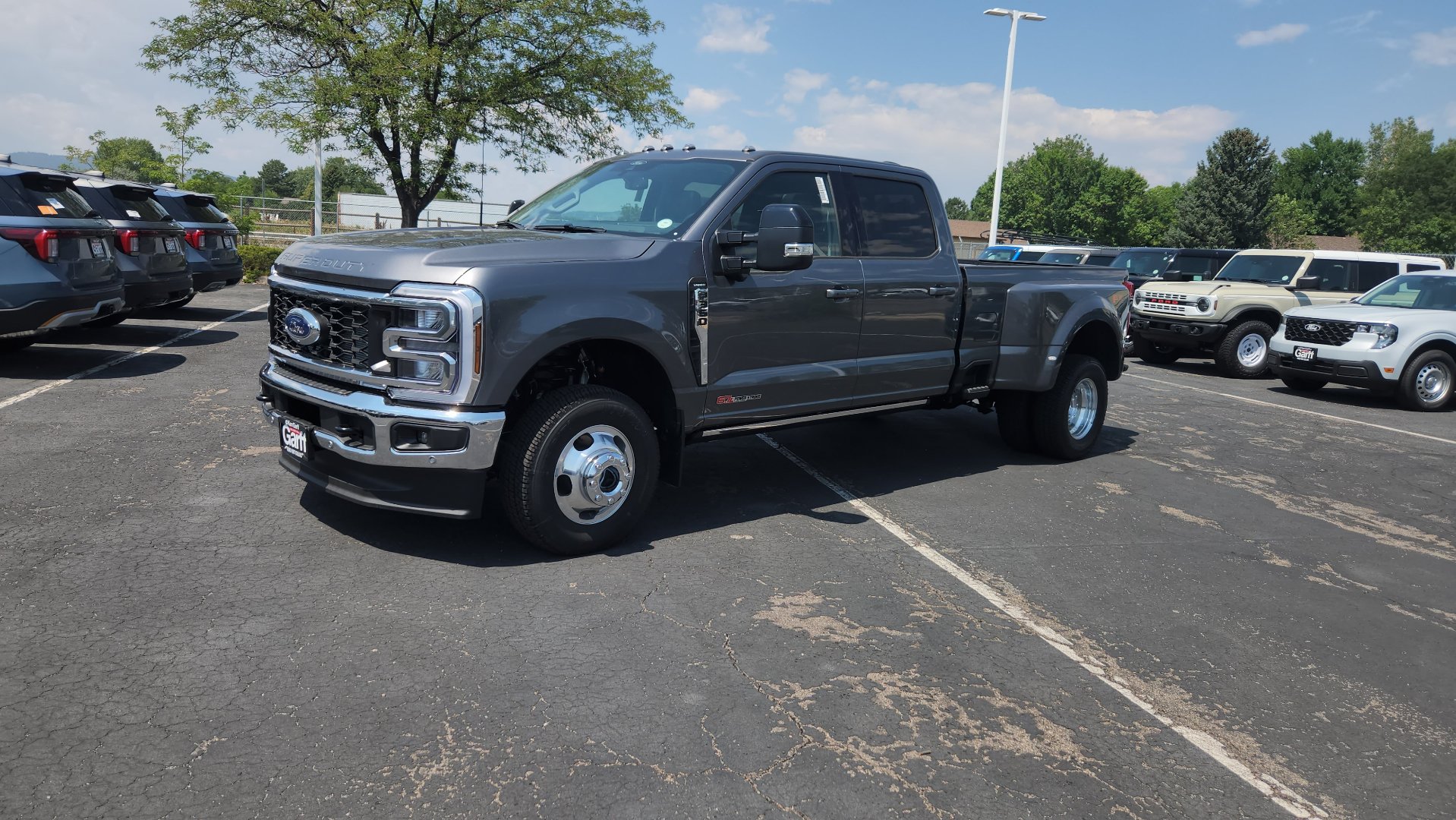 New 2026 Ford F350 Lariat w/ Lariat Ultimate Package AWD/4WD image 3