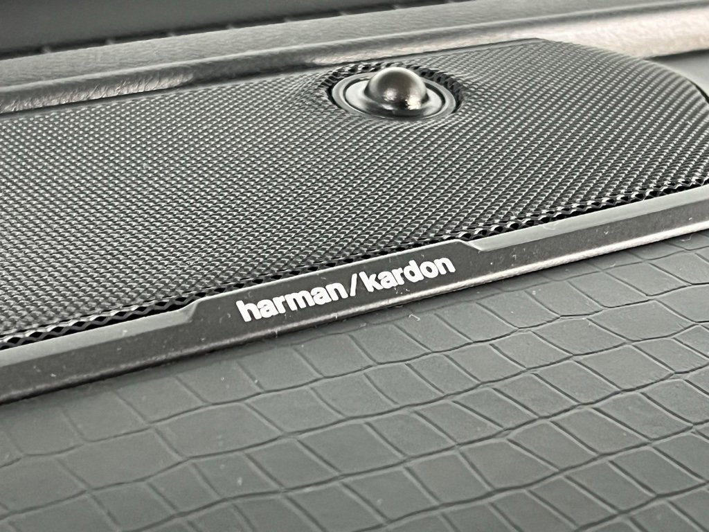 Used 2024 RAM 2500 Limited image 16