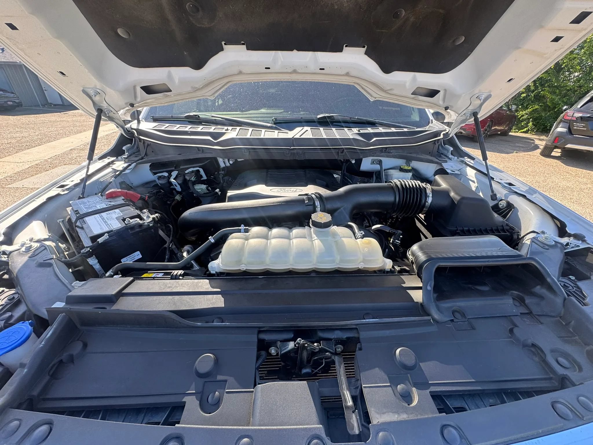 Used 2022 Ford F150 XLT w/ Equipment Group 301A Mid RWD image 29