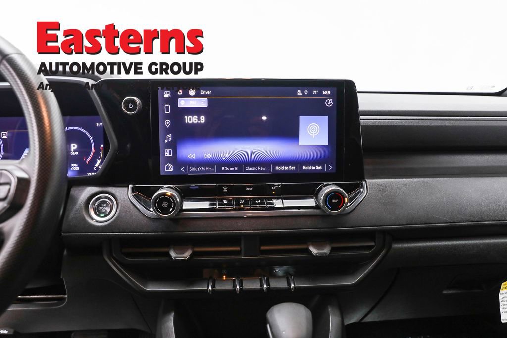 Used 2024 Chevrolet Colorado W/T image 12