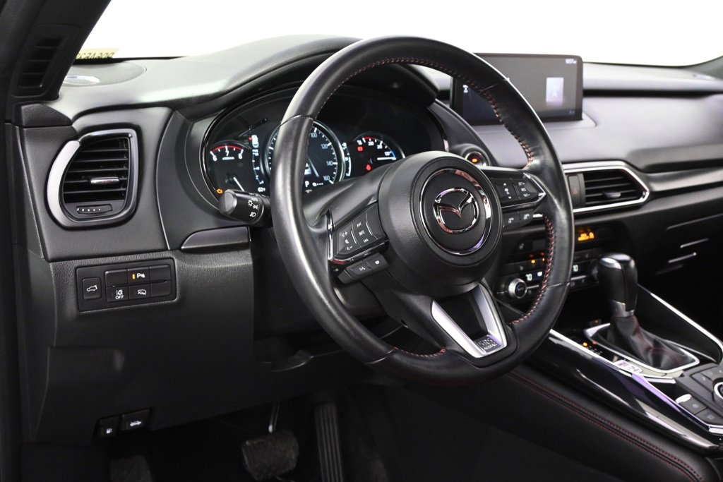 Used 2023 MAZDA CX-9 Carbon Edition image 11