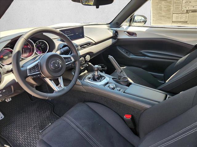 New 2026 MAZDA MX-5 Miata Club w/ Interior Package RWD image 9