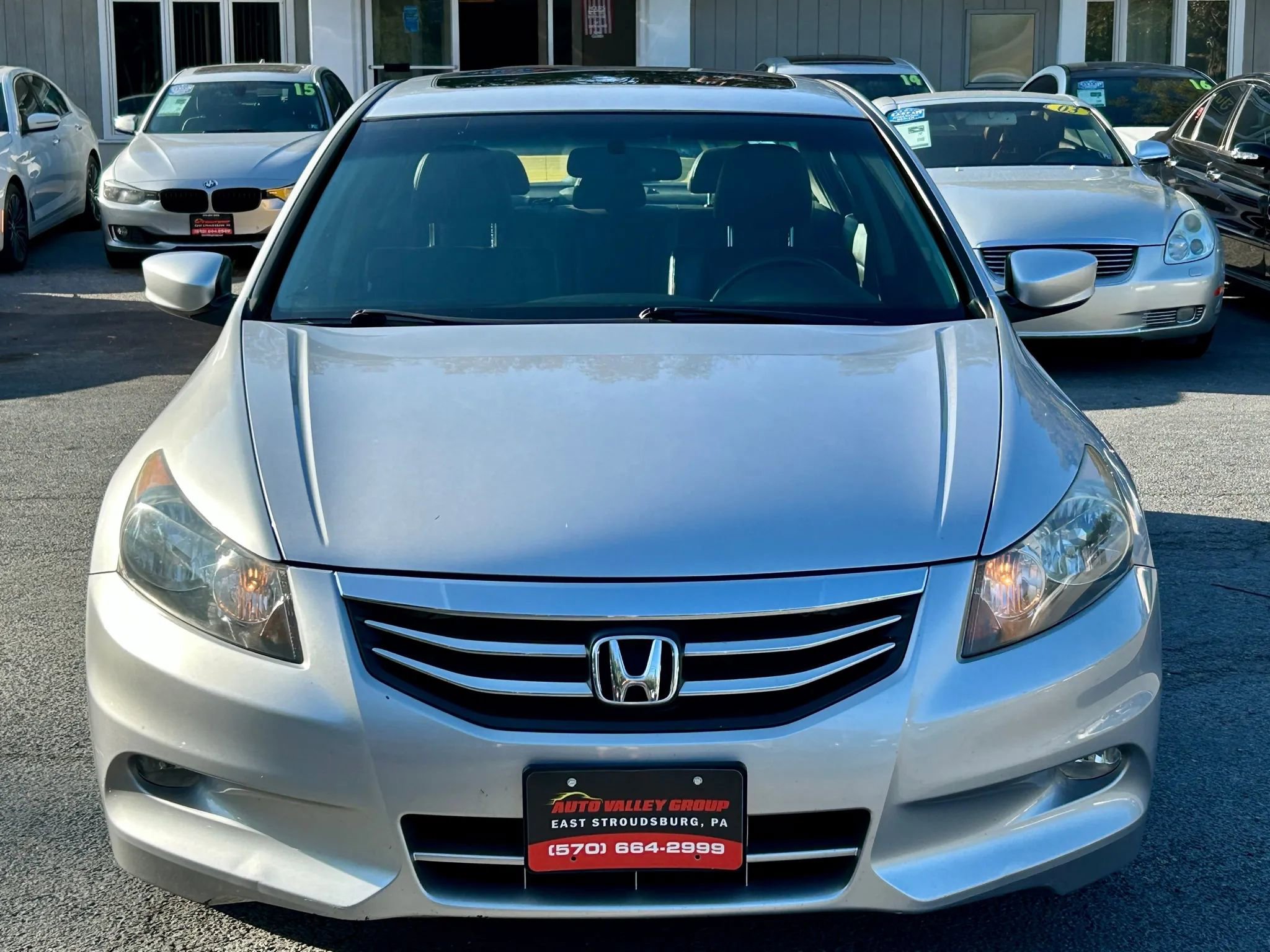 Used 2011 Honda Accord EX-L image 3