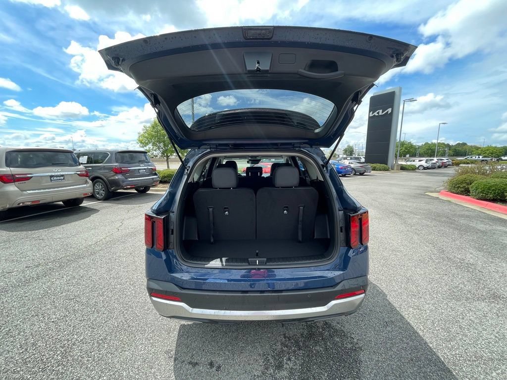 New 2026 Kia Sorento S FWD image 7
