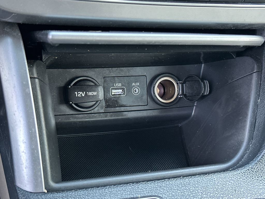 Used 2017 Hyundai Sonata SE FWD image 28