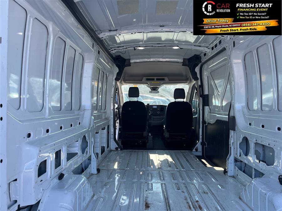 Used 2020 Ford Transit 250 Medium Roof image 9