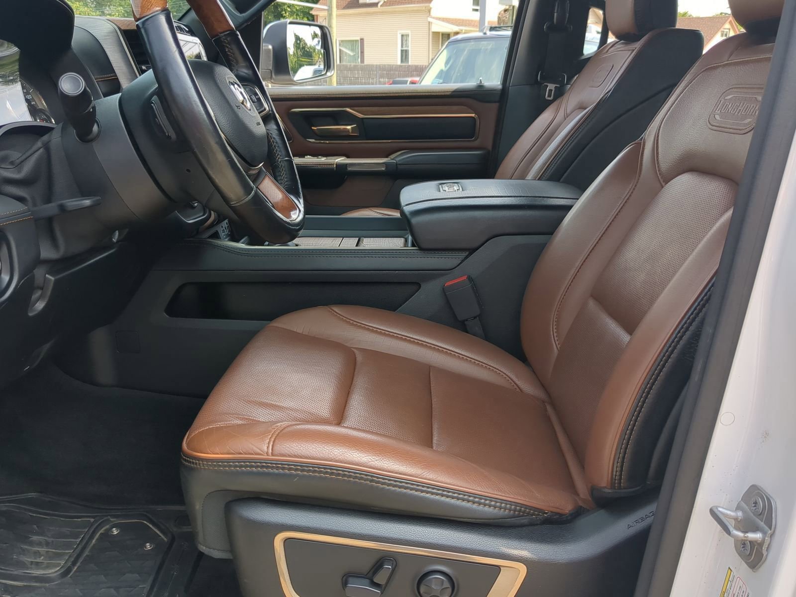 Used 2020 RAM 1500 Limited image 22