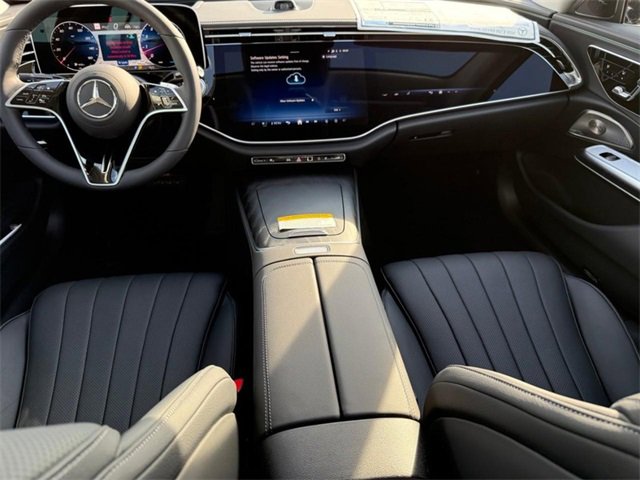 New 2026 Mercedes-Benz E 350 4MATIC Sedan image 7