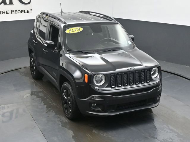 Used 2018 Jeep Renegade Altitude w/ UConnect 8.4 Nav Group AWD/4WD image 46