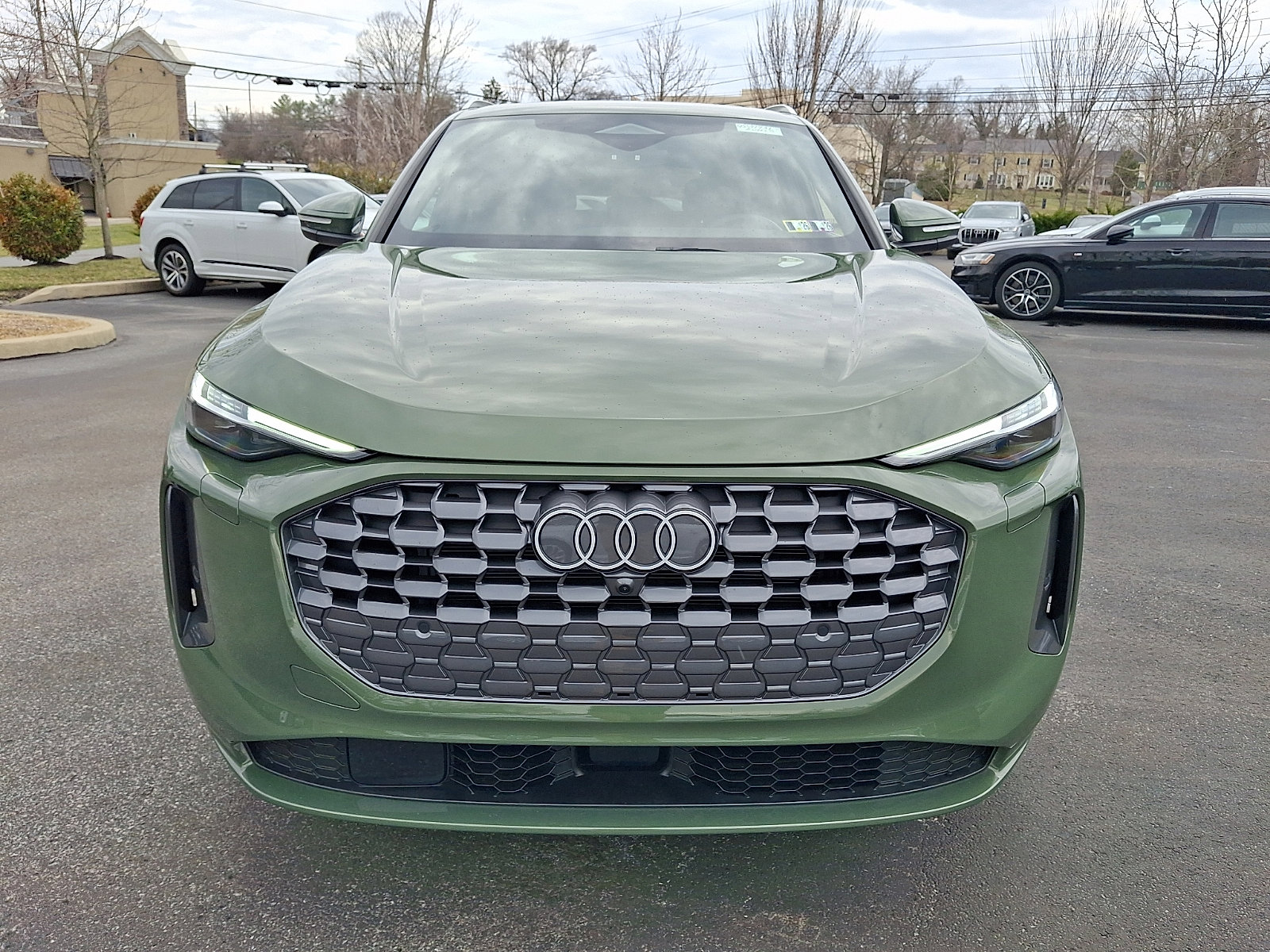 Certified 2025 Audi Q5 Premium Plus w/ Premium Plus image 2