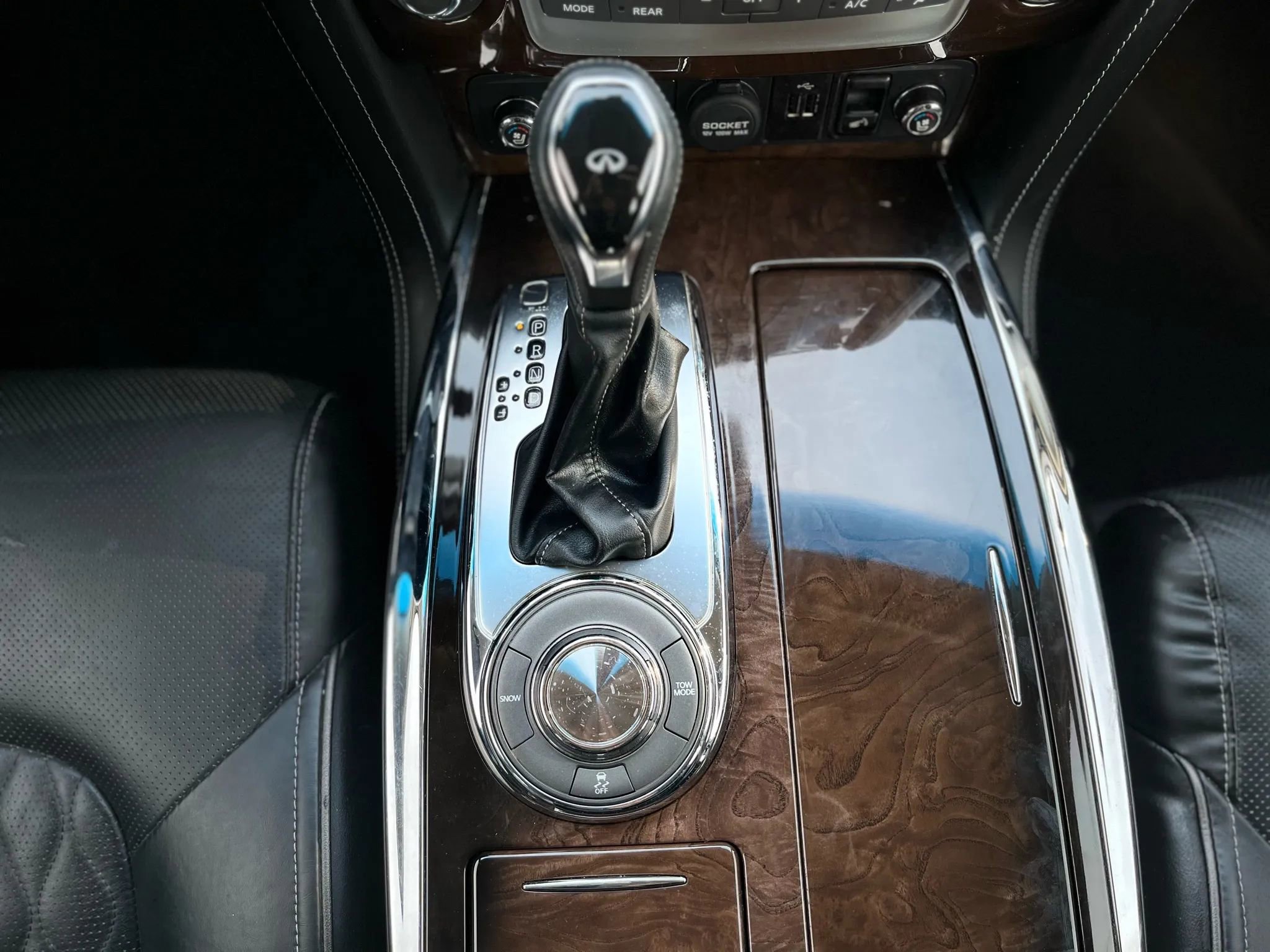 Used 2019 INFINITI QX80 Luxe w/ 22" Wheel Package image 18