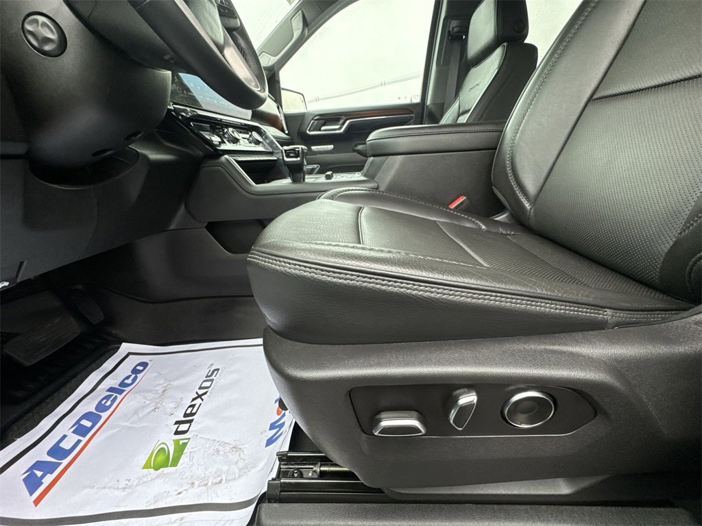 Used 2024 GMC Sierra 1500 Denali w/ Technology Package image 12